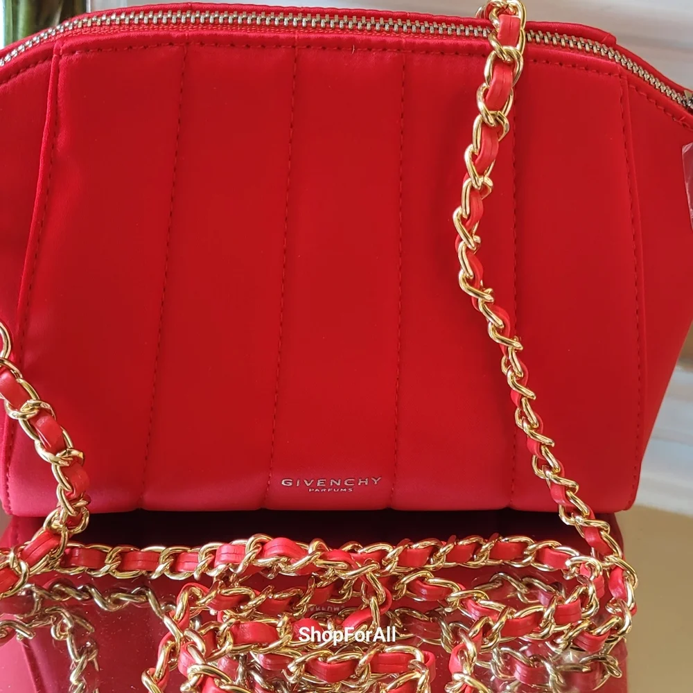 Givenchy - Picture 7 of 16